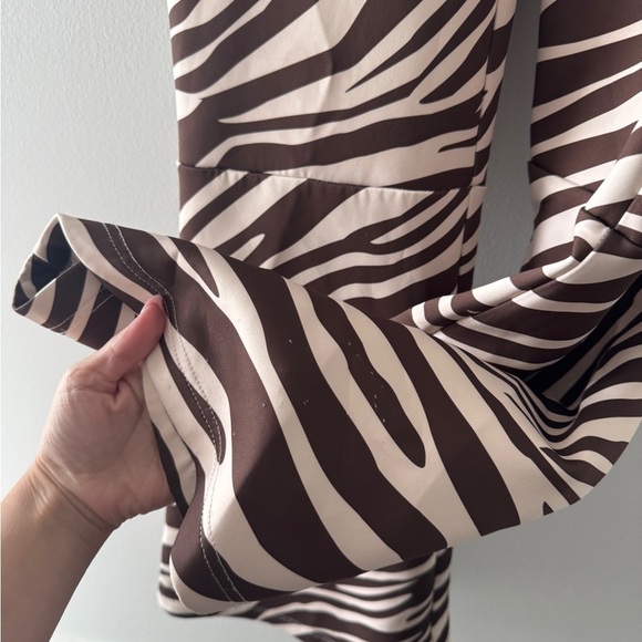 CYNTHIA ROWLEY Zebra Ski Suit L - Picture 16 of 16